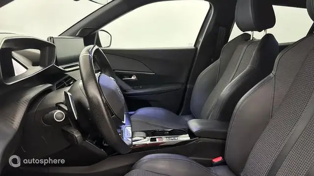 Peugeot 2008 view 12