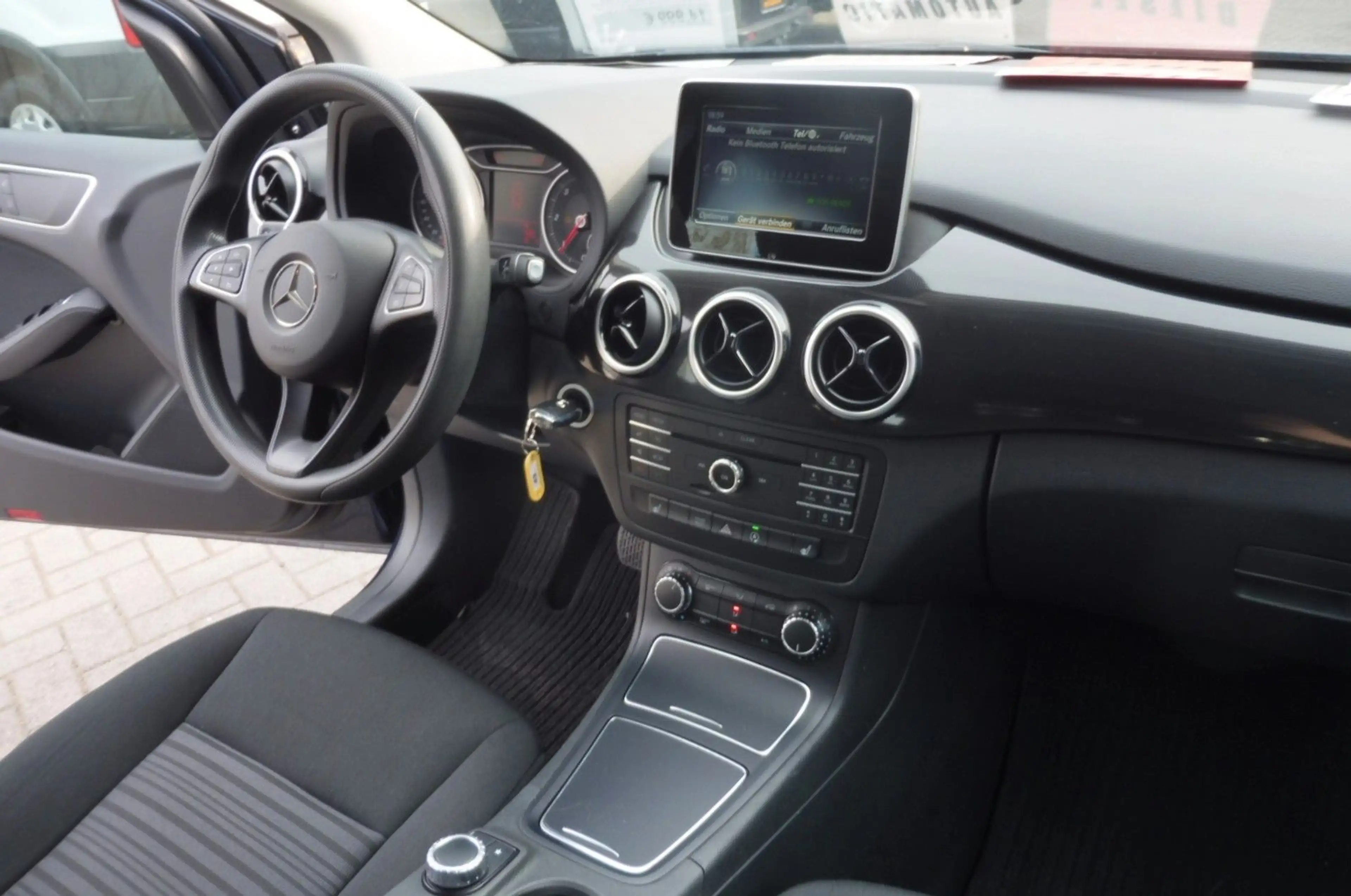 Mercedes-Benz B 200 B -Klasse B 200 CDI / d**AUTOMATIK*EURO6*1HAND* — photo 14