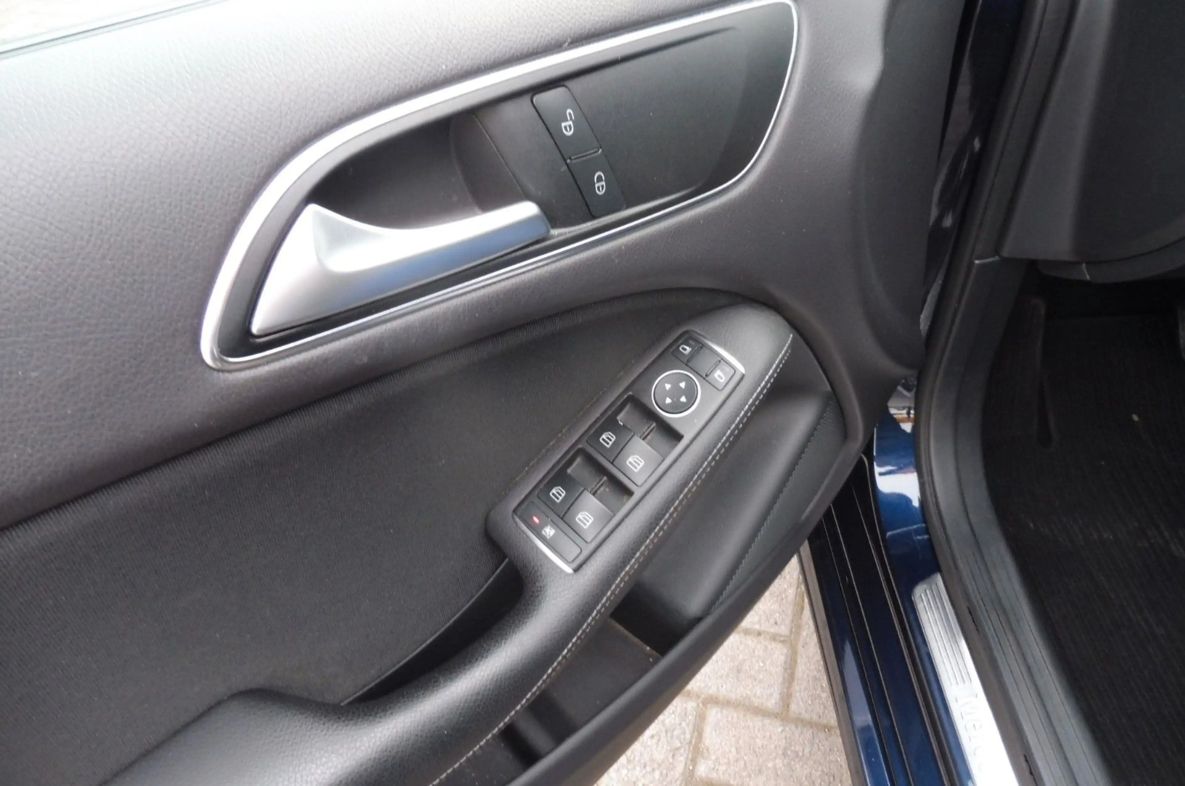 Mercedes-Benz B 200 B -Klasse B 200 CDI / d**AUTOMATIK*EURO6*1HAND* — photo 7