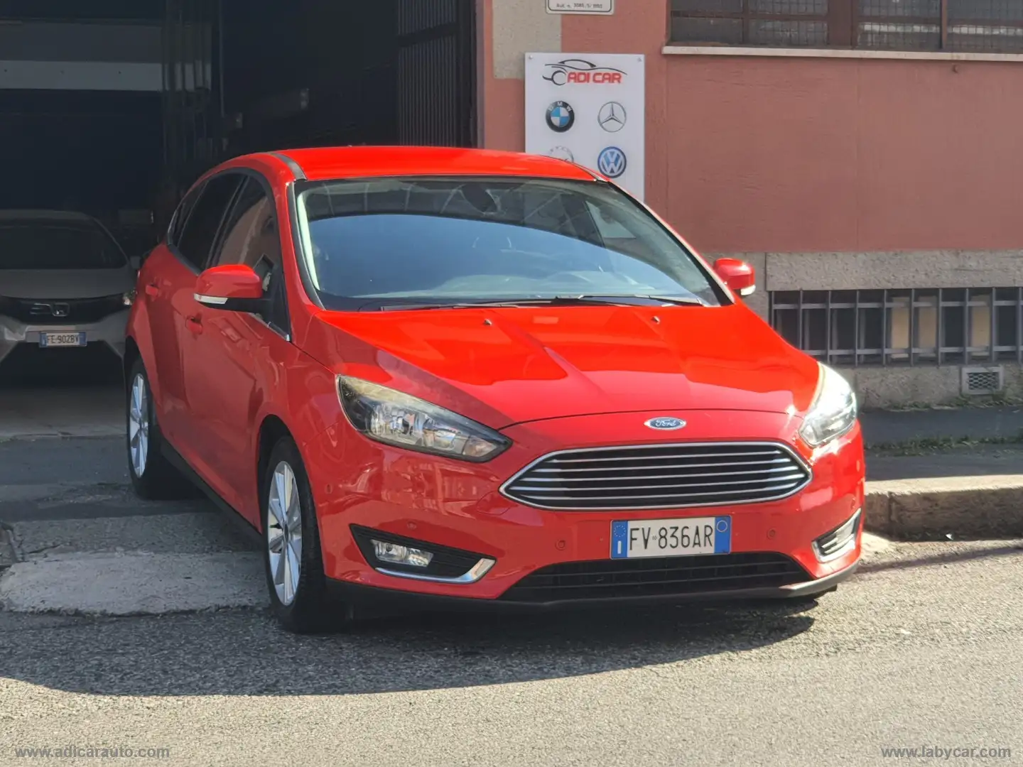 Ford Focus 1.5 EcoBoost 150 CV S&S Titanium X Rosso - 1