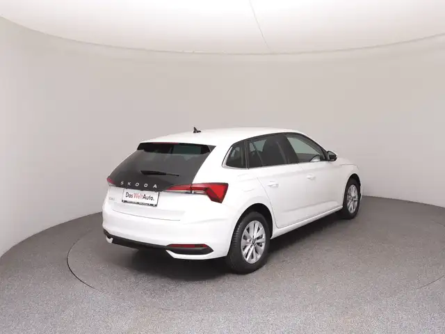 Skoda Scala view 4