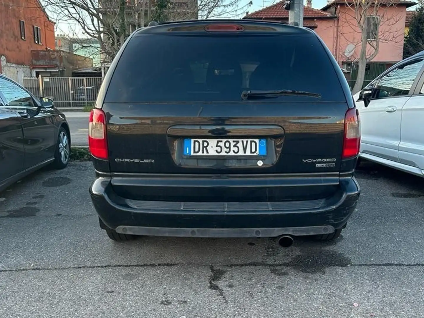 Chrysler Voyager 2.8 crd LX Leather Nero - 2