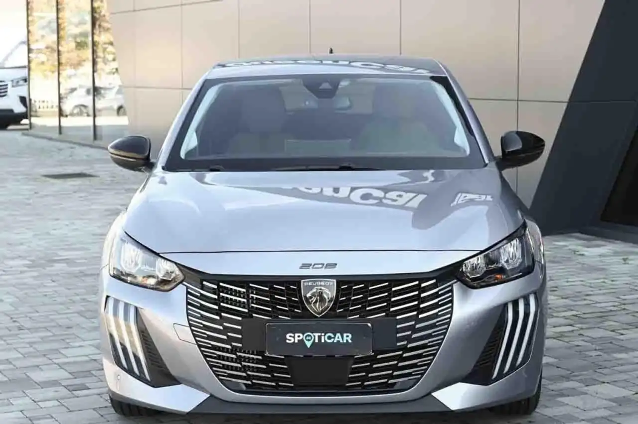 Peugeot 208 2025