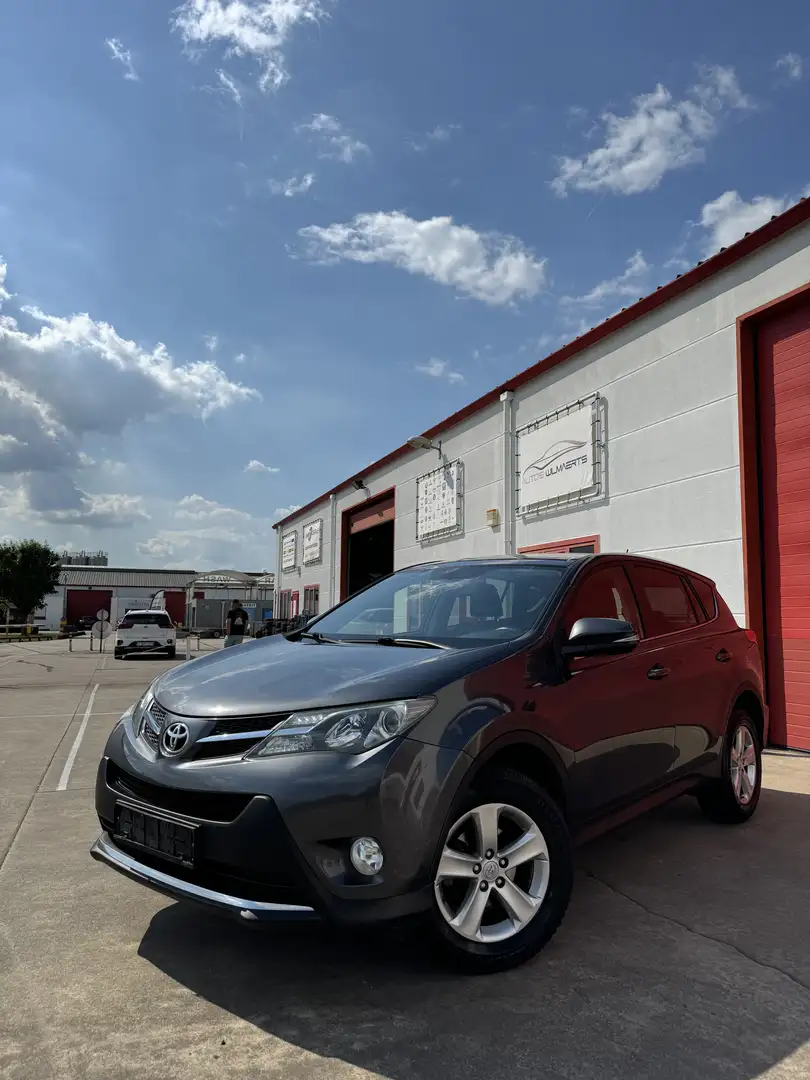 Toyota RAV 4 2013 2.0 132000km navi/led/cam/keyless/blindspot Gris - 1