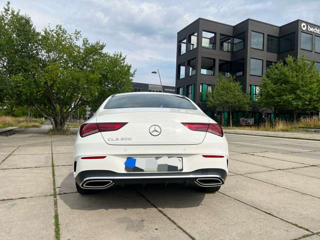 Mercedes-Benz CLA 200 7G-DCT AMG Line