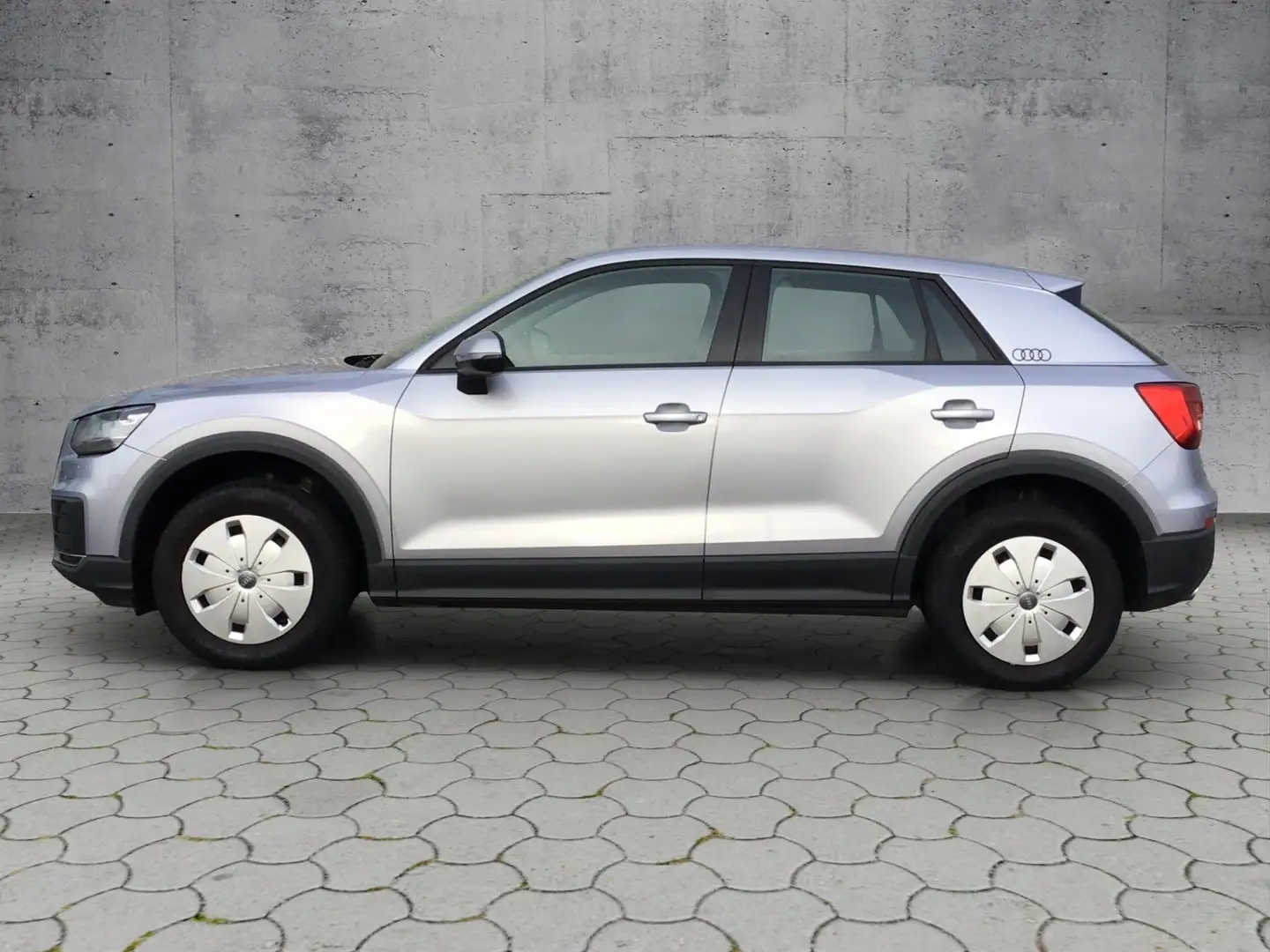 Audi Q2 1.4 TFSI GRA KLIMA Silber - 2