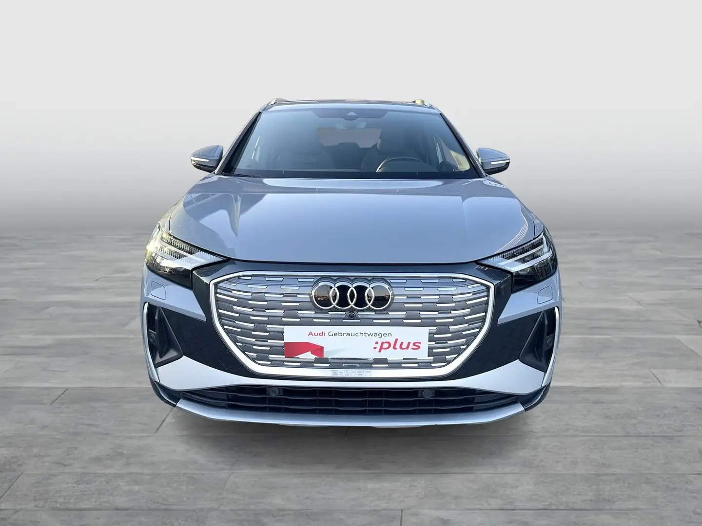 Audi Q4 e-tron Audi Q4 50 e-tron quattro Grau - 2