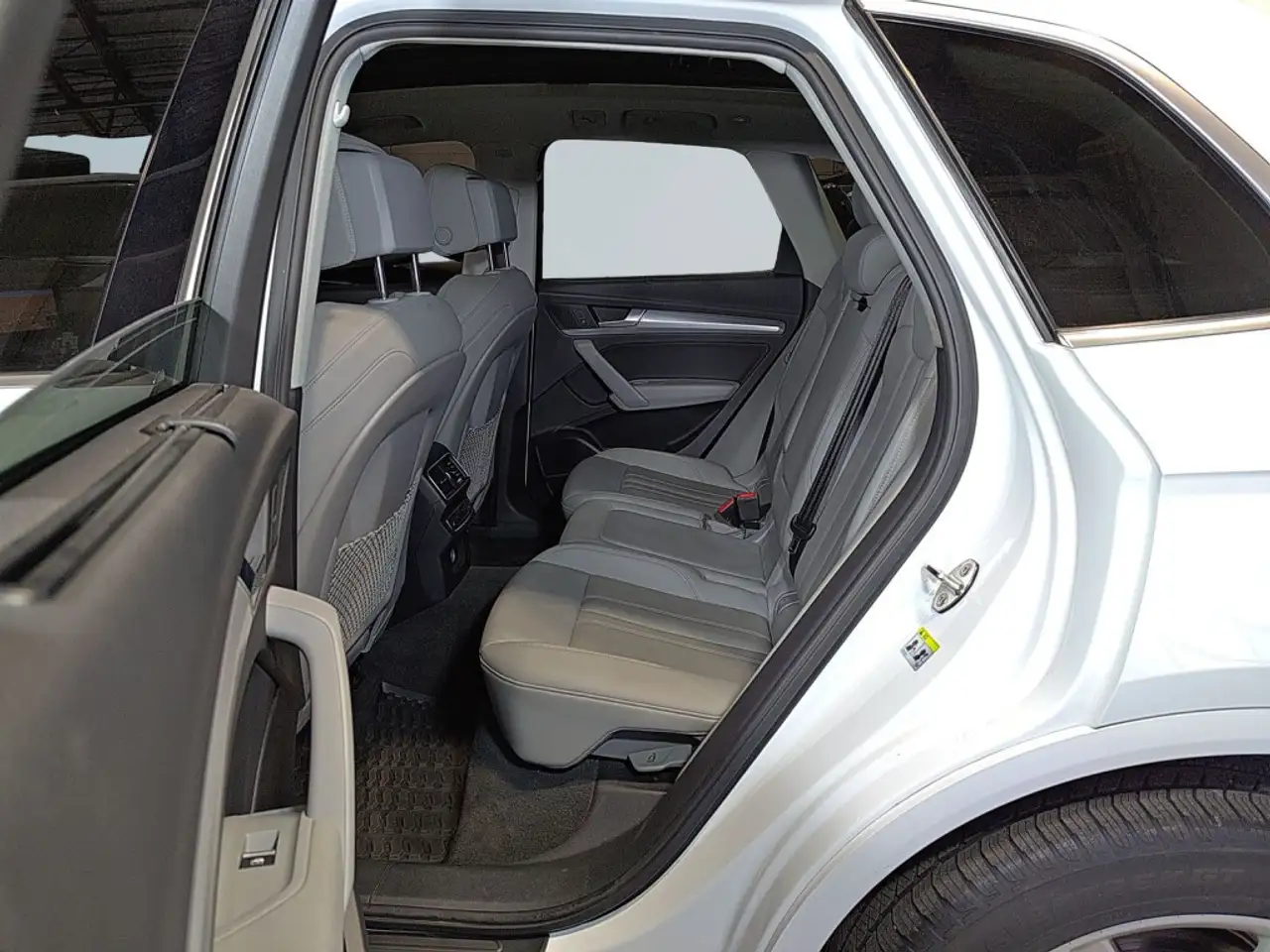 Audi Q5 снимка Audi Q5