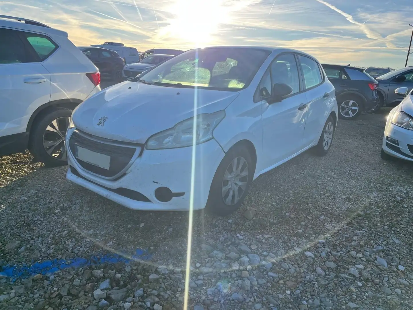 Peugeot 208 208 1.4 HDi 68 CTTE / DJ149 Blanc - 2