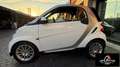 smart forTwo fortwo 1000 52 kW MHD coupé passion Weiß - thumbnail 3