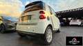 smart forTwo fortwo 1000 52 kW MHD coupé passion Weiß - thumbnail 10