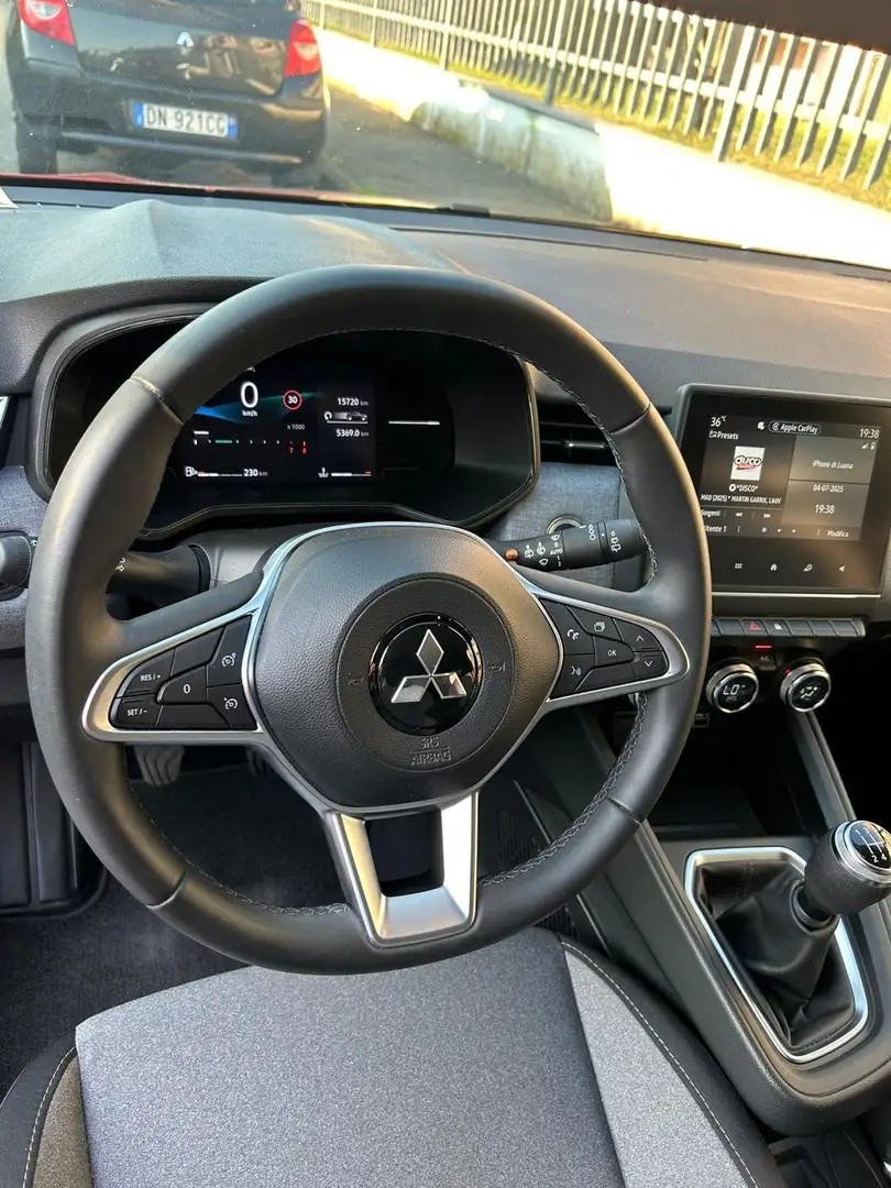 Mitsubishi Colt Colt IX 2024 1.0 Invite Rosso - 1