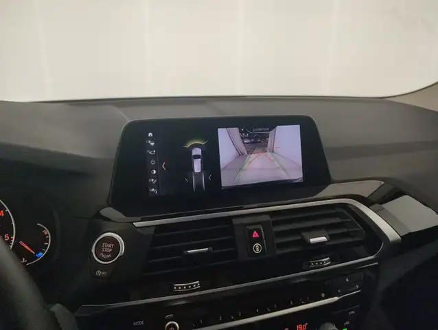 BMW X3 view 13