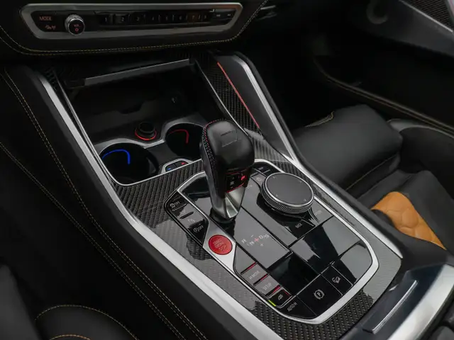 BMW X5 M view 22