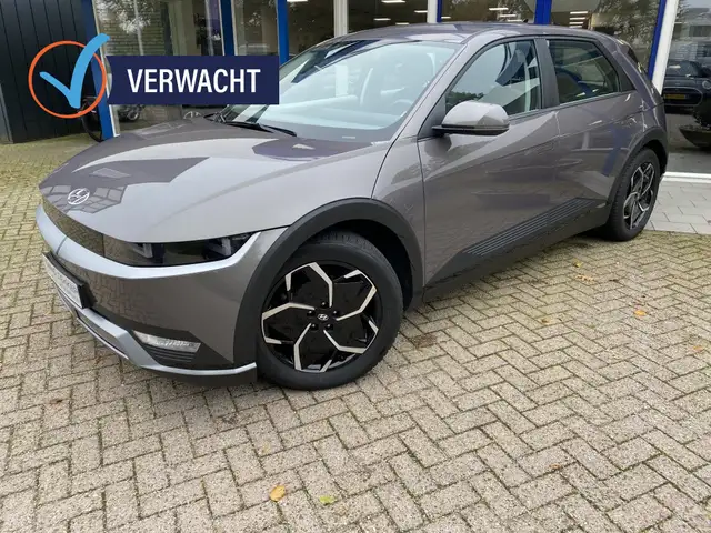 Hyundai IONIQ 5 Style 58 kWh * Stoelverwarming/Lane assist *