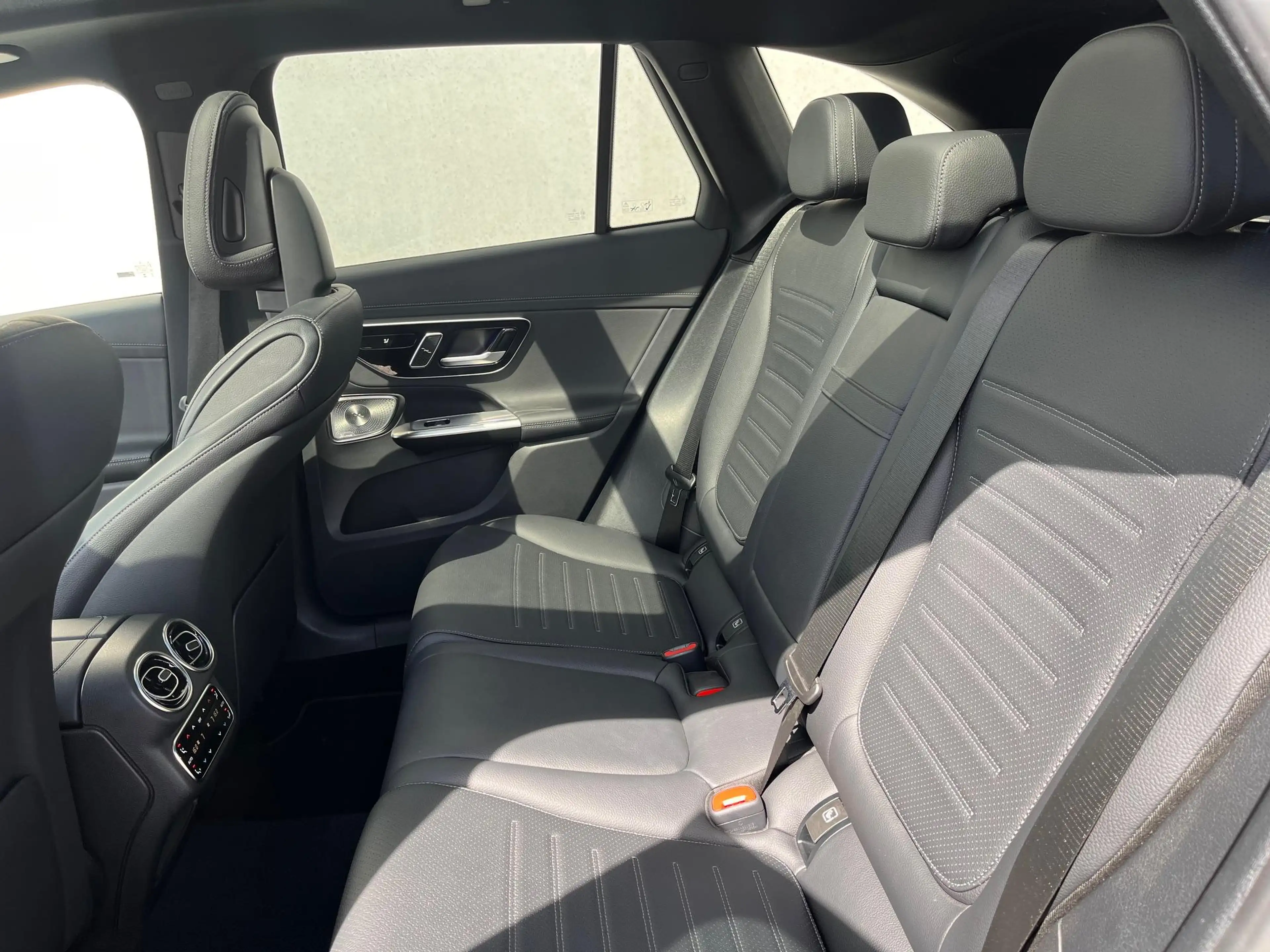 Mercedes-Benz GLC 200 4MATIC AMG/Pano/Burm/HU — photo 12