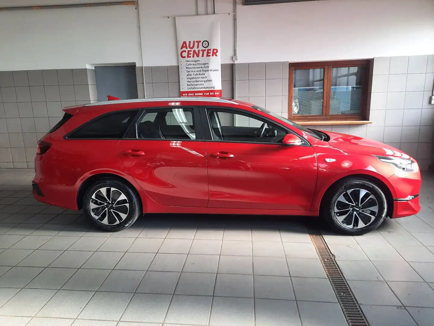 Kia Ceed SW / cee'd SW 1.5 T-GDI  Sportswagon Rouge - 2