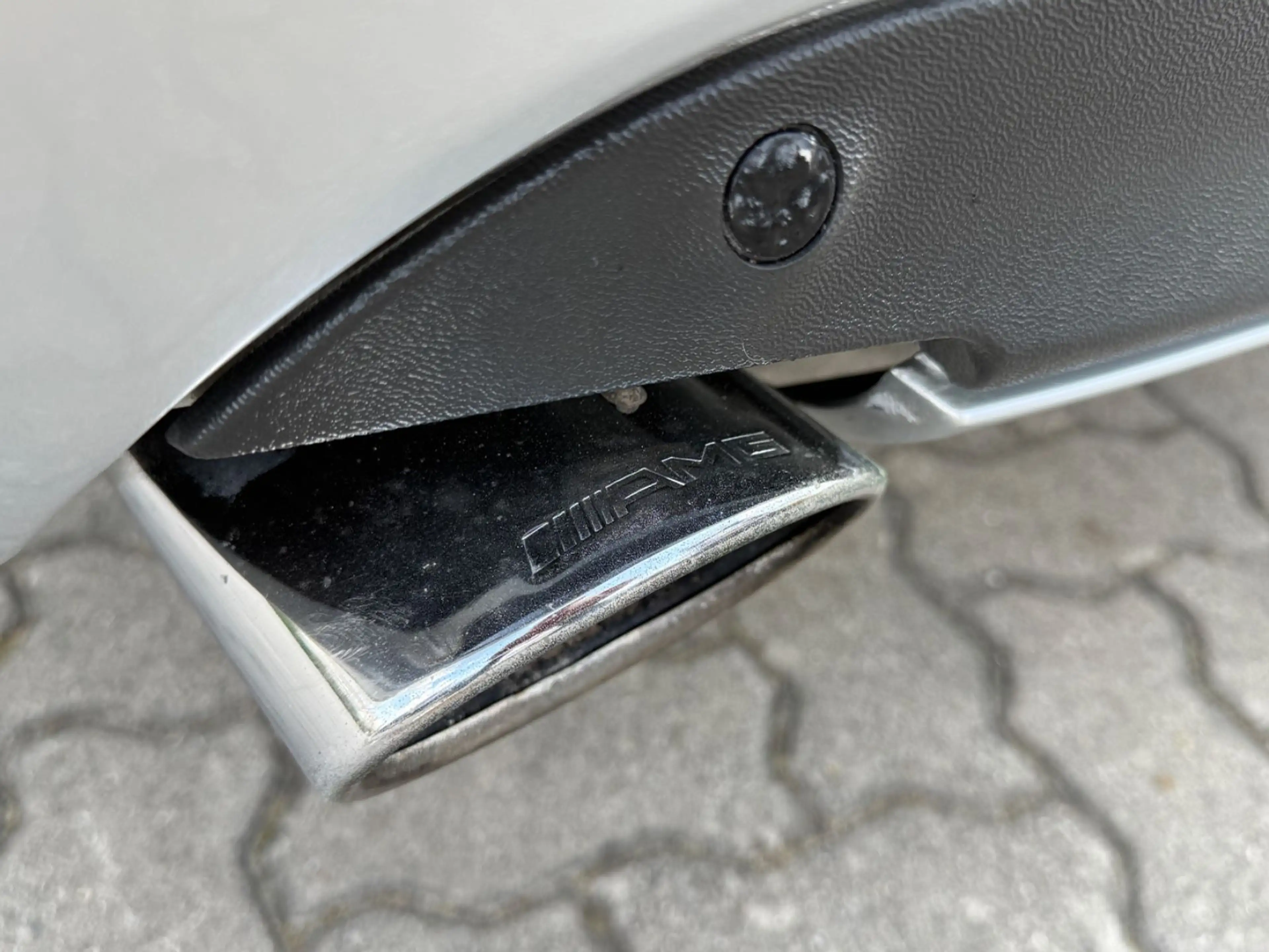 Mercedes-Benz E 350 AMG STYLING GLASDACH-SHZG-NAVI-XENON-LEDER — photo 22
