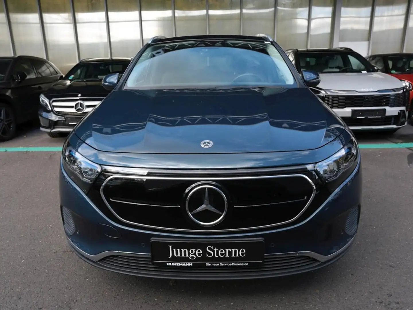 Mercedes-Benz EQA 250 Progressive Panorama Kamera Head-Up Blau - 2