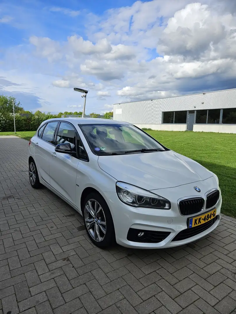 BMW 216 Centennial Executive Sport Line 2016 - 1