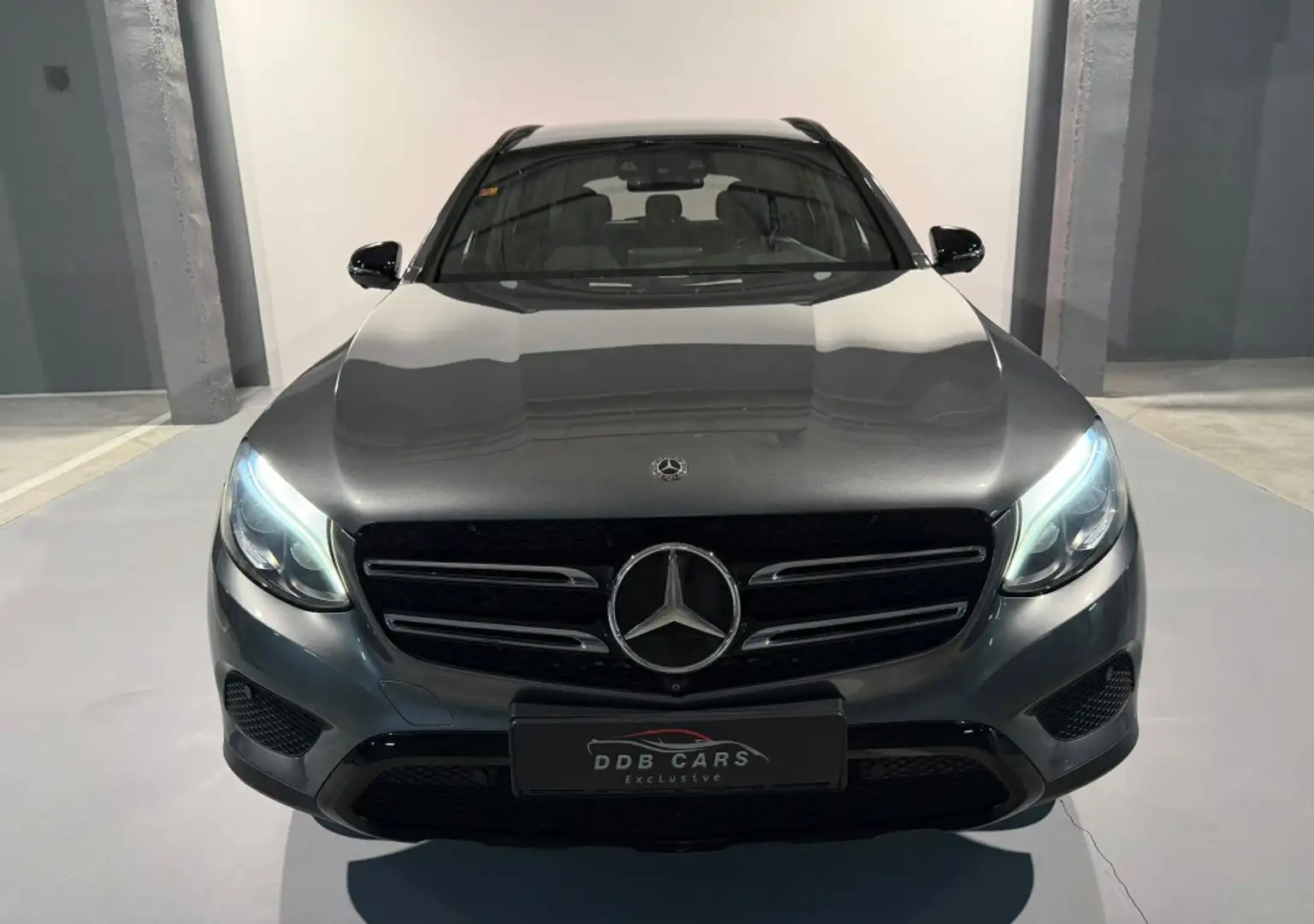 Mercedes-Benz GLC 350 350e 4Matic Gris - 2