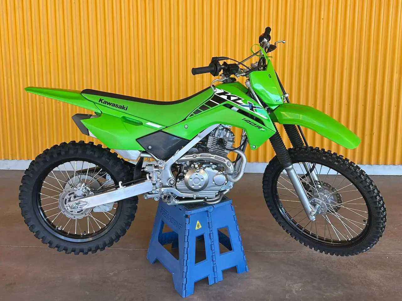 Kawasaki KLX 140