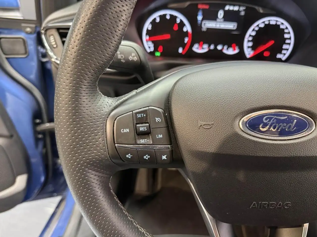 Ford Fiesta ST — photo 26