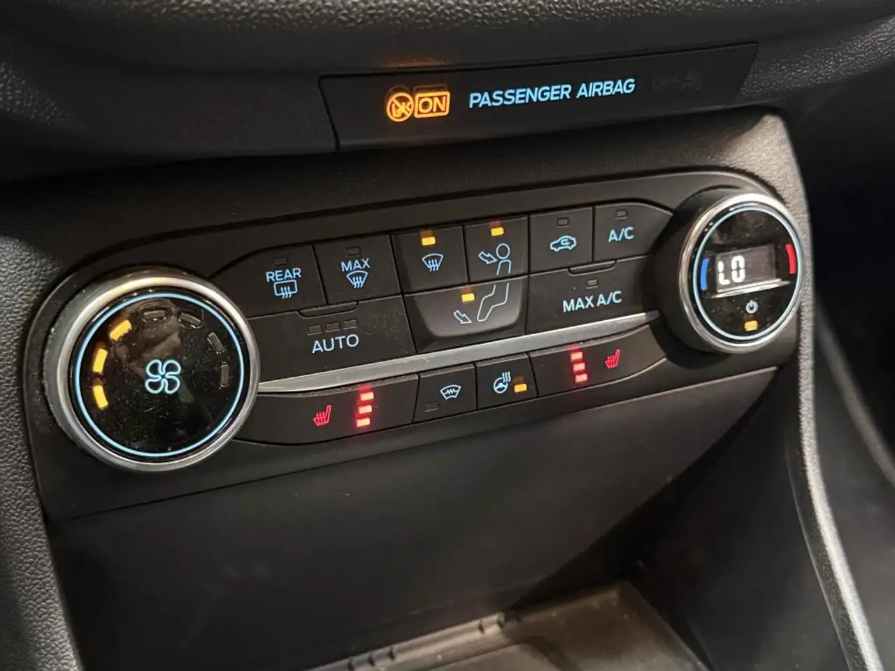 Ford Fiesta ST — photo 15