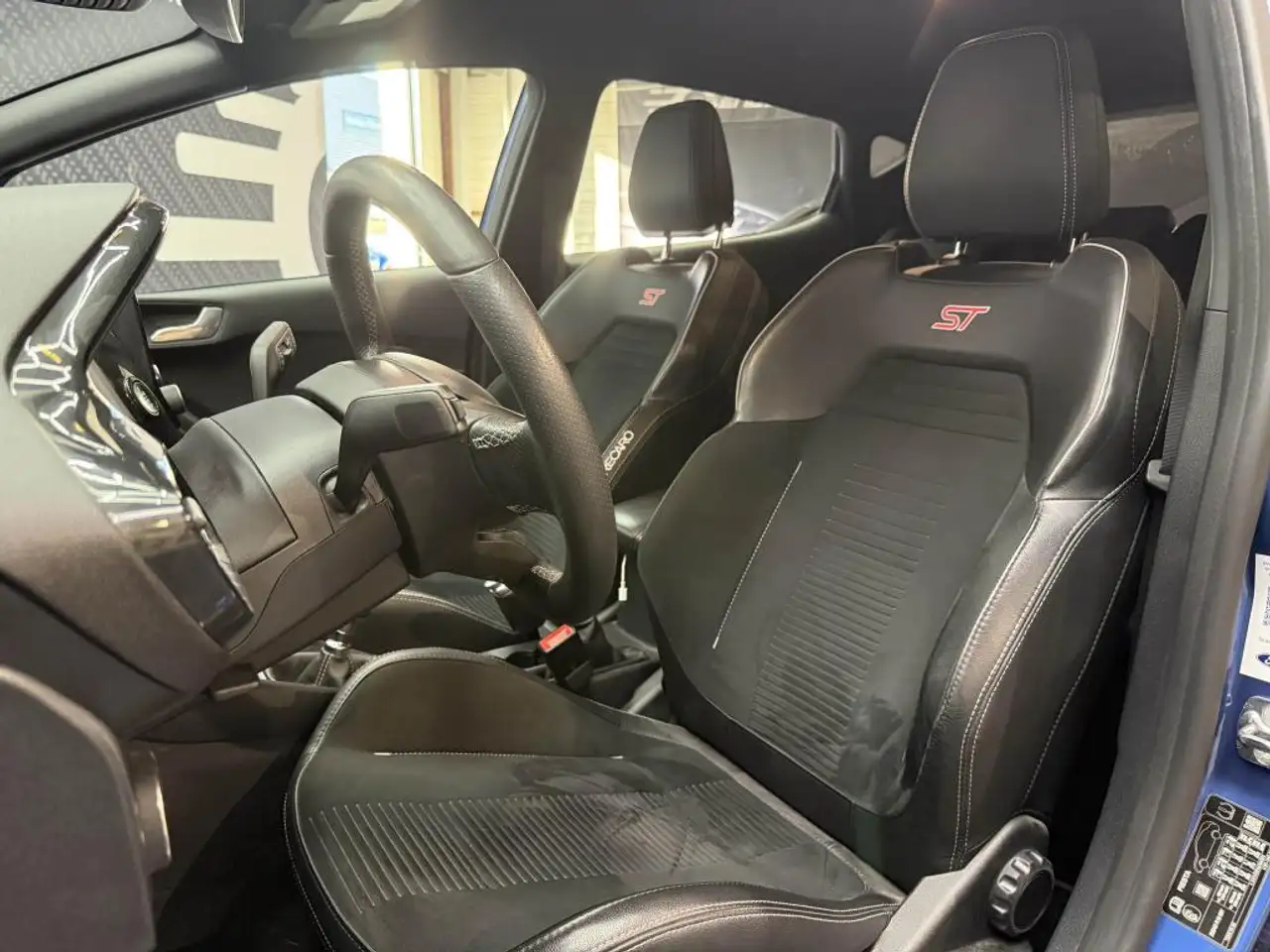 Ford Fiesta ST — photo 6
