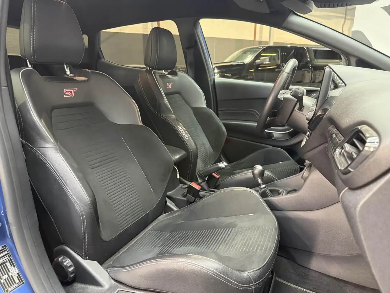Ford Fiesta ST — photo 22