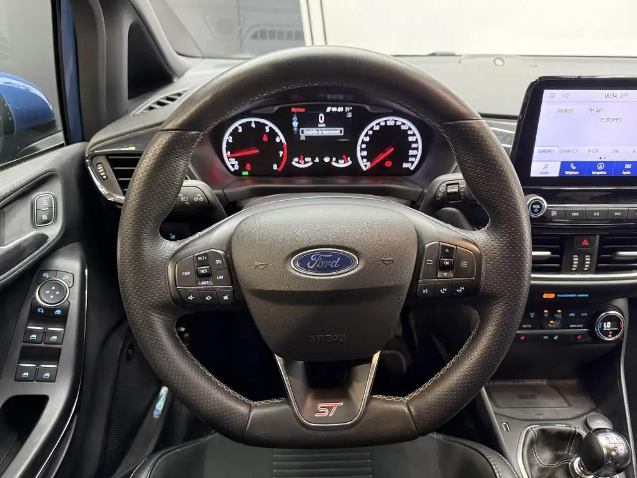 Ford Fiesta ST — photo 17