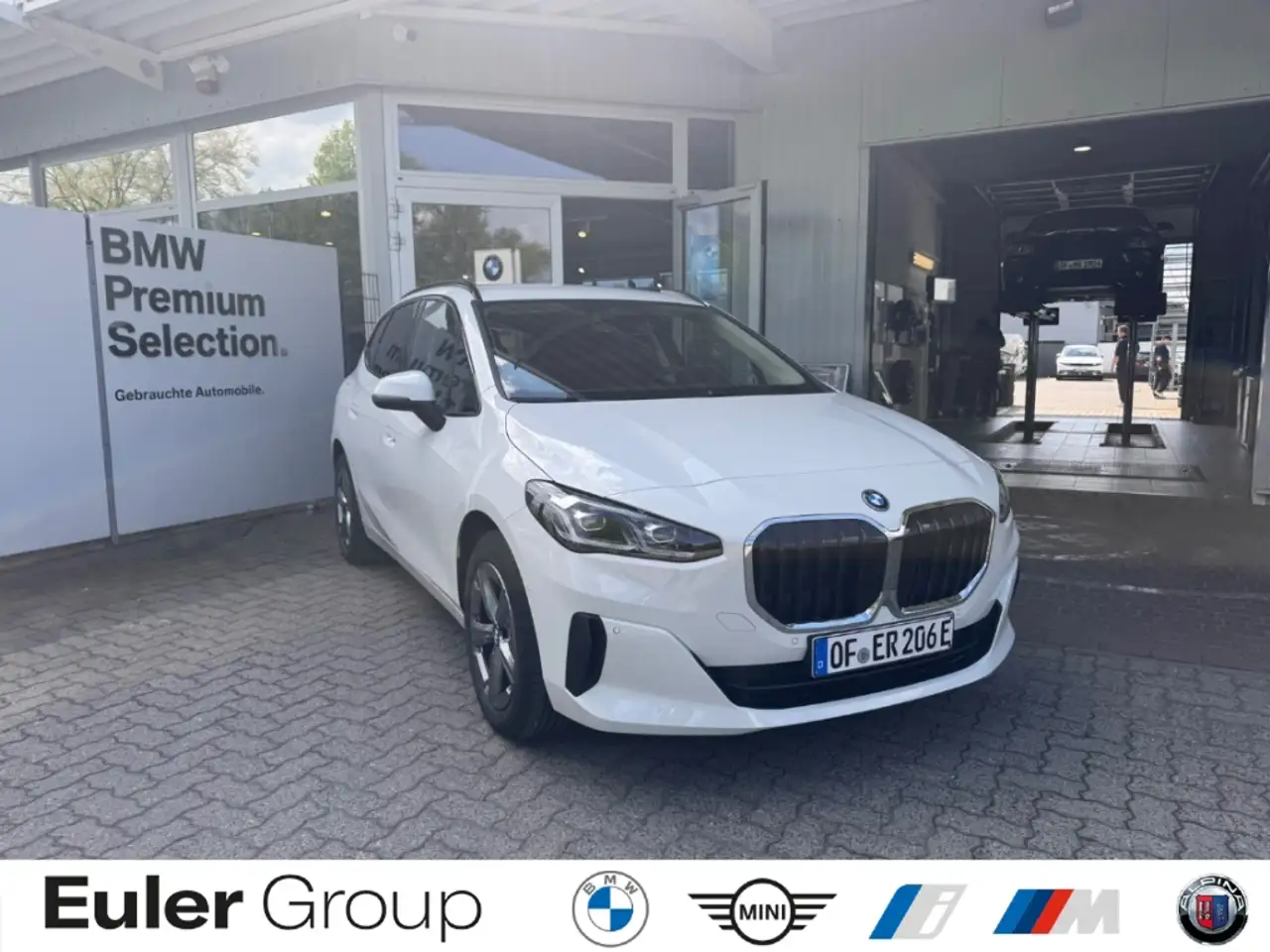 BMW 225 Active Tourer e xDrive Navi Digitales Cockpit Soun