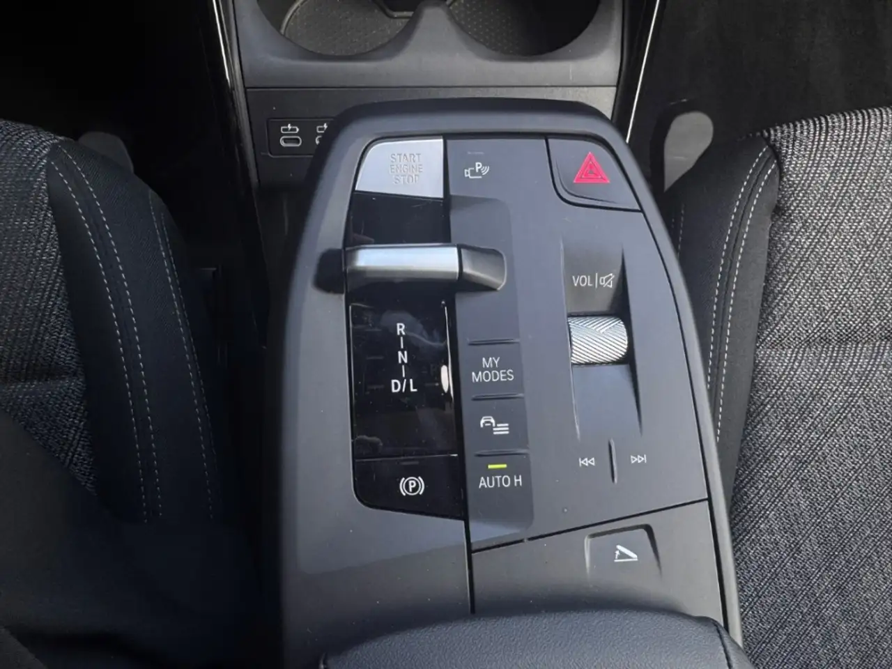 BMW 225 Active Tourer e xDrive Navi Digitales Cockpit Soun 15