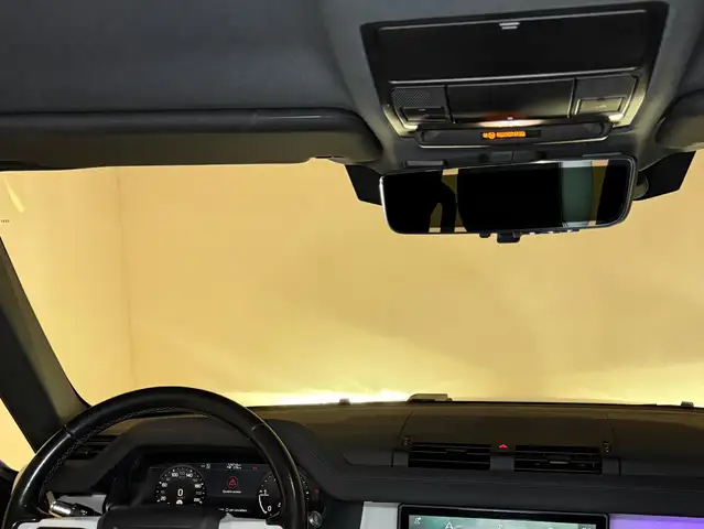 Land Rover Defender view 12