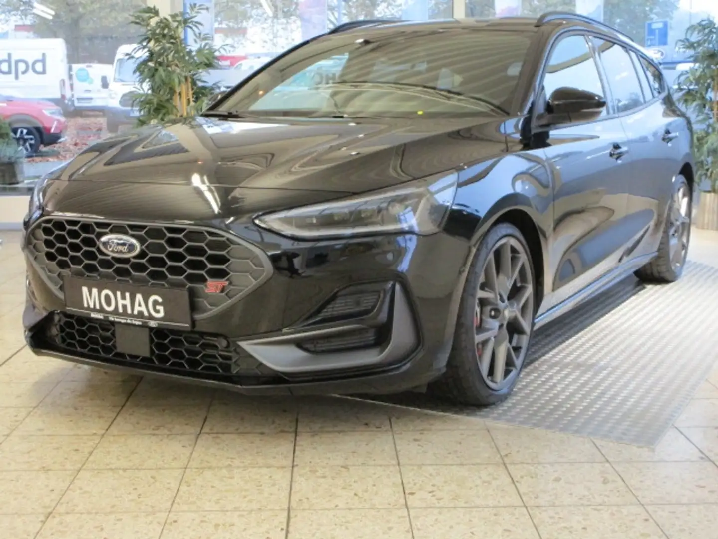 Ford Focus Turnier 2.3l EcoBoost ST X *AHK-BLIS-PDC*     -EU6 Schwarz - 1