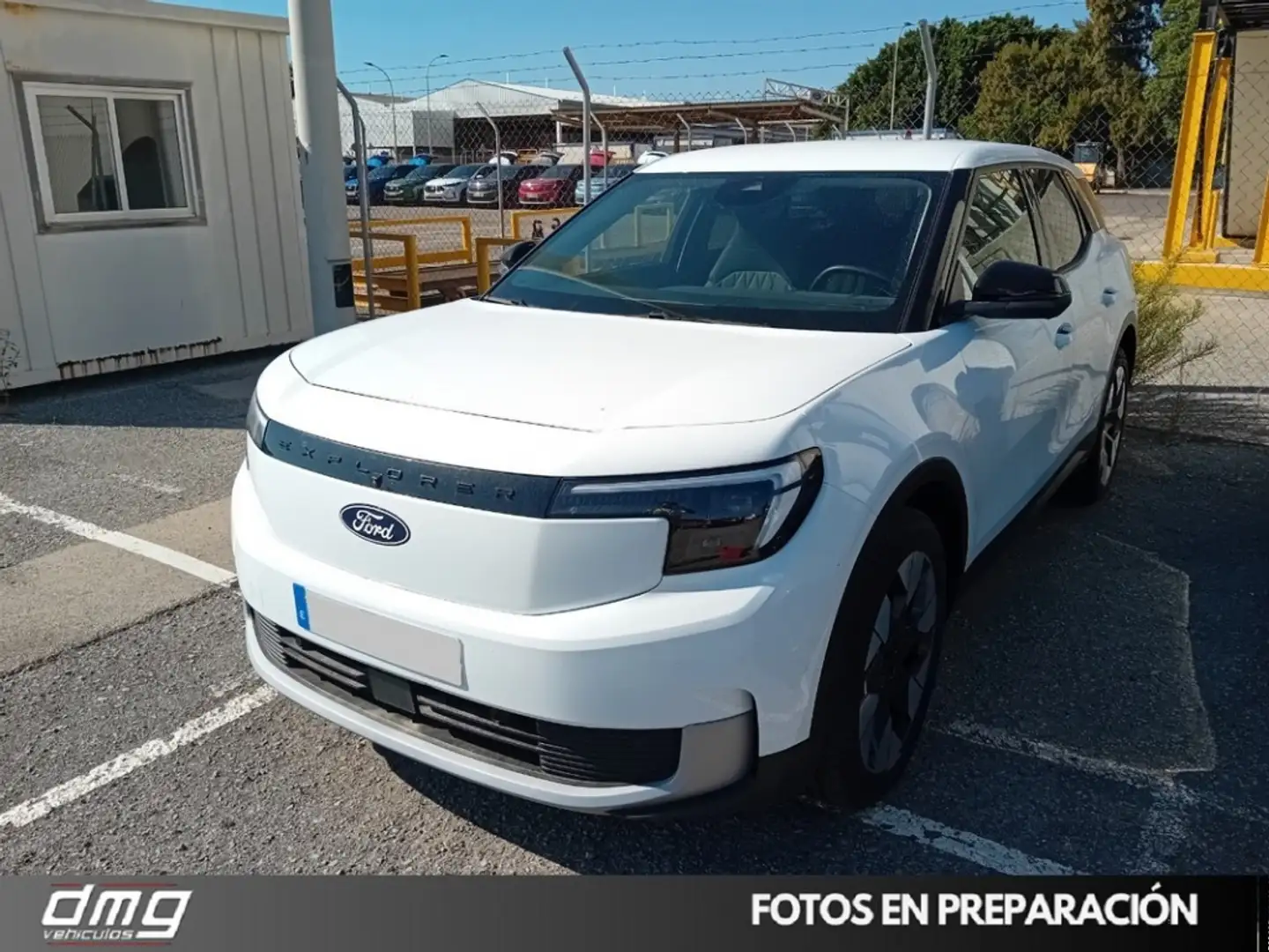 Ford Explorer AWD Rango Extendido Premium 79kWh - 2