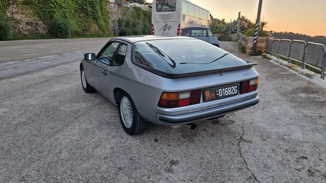 Porsche 924 2.0, foto 10
