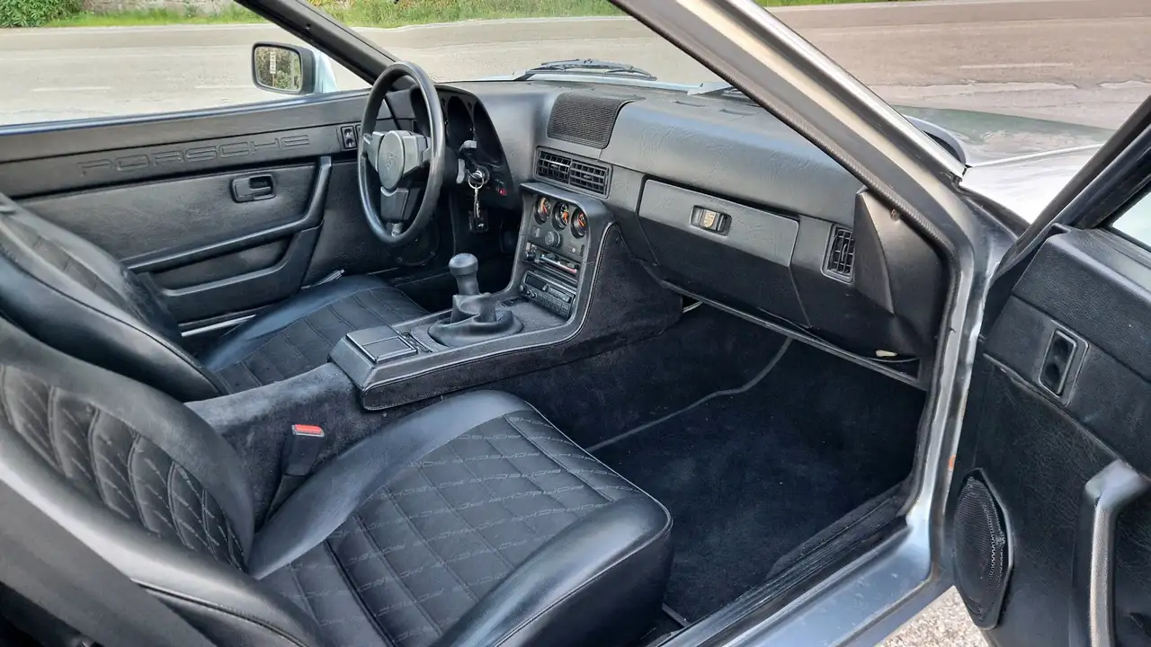 Porsche 924 2.0, foto 8