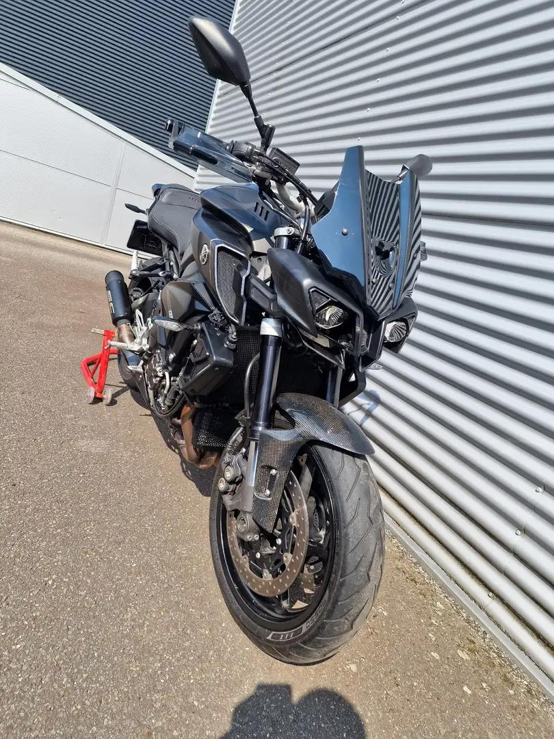 Yamaha MT-10 Zwart - 2
