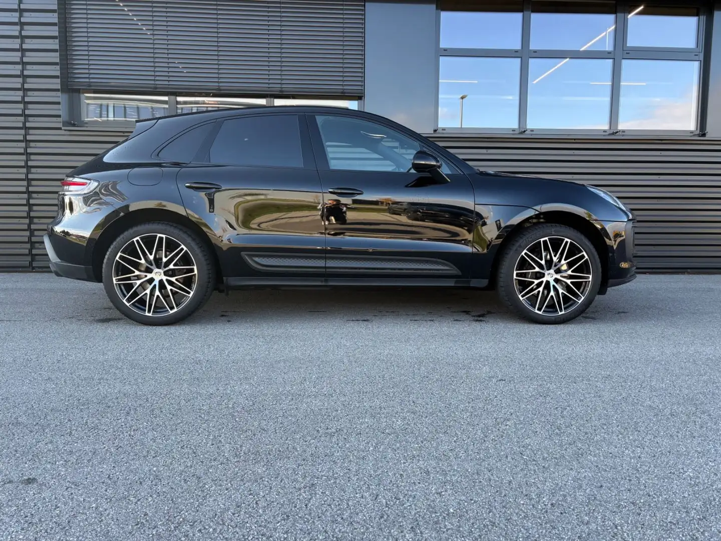 Porsche Macan -PANO-BOSE-LUFT-STANDHEIZUNG-21 SPYDER Noir - 1