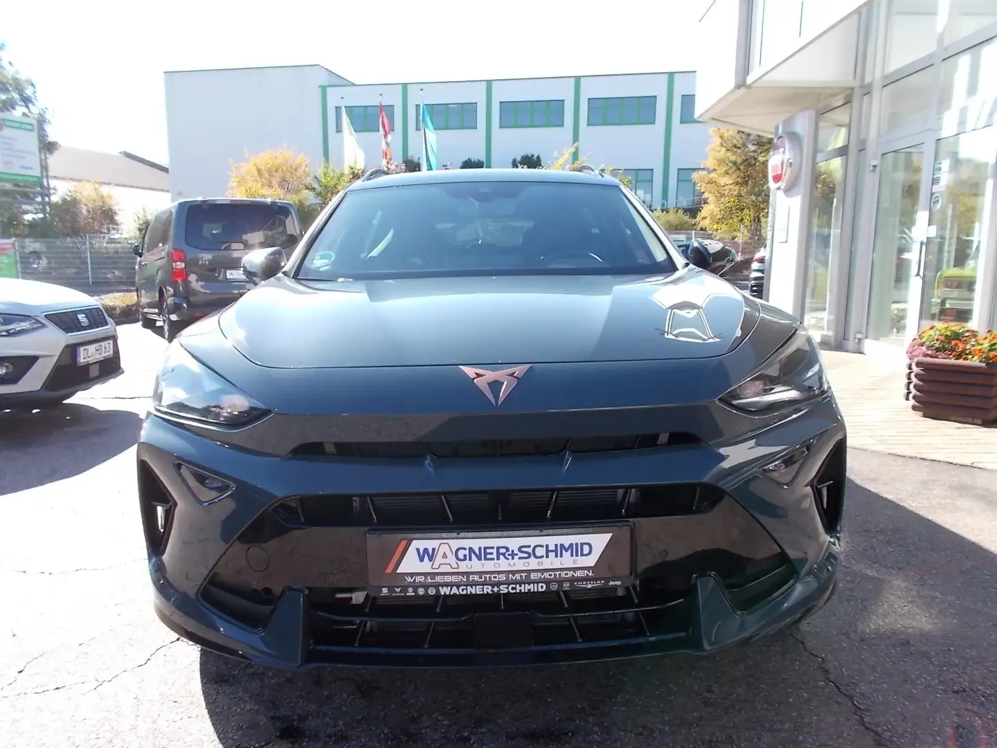 CUPRA Formentor 1.5 eTSI DSG + wenig Kilometer Blau - 2