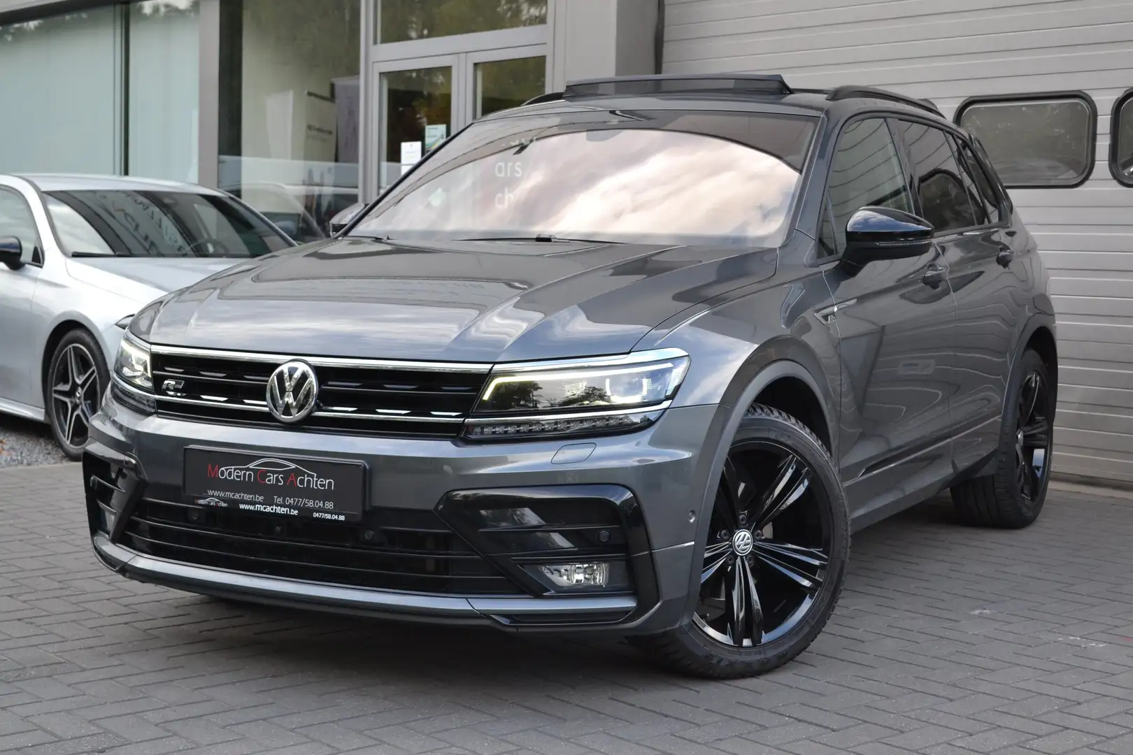 Volkswagen Tiguan Tiguan 1.5 TSI DSG R-Line * PANO * LEDER * 360° Gris - 1