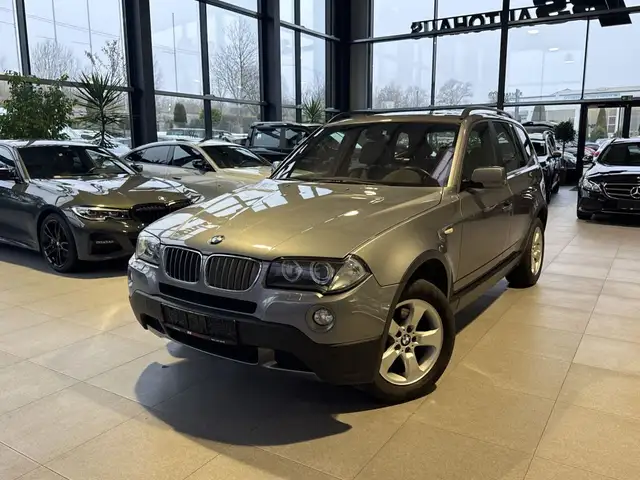 BMW X3 xDrive20d Aut. 2. Hand LEDER AHK PANORAMA