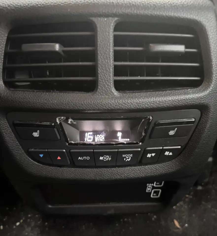 Honda Pilot photo Honda Pilot