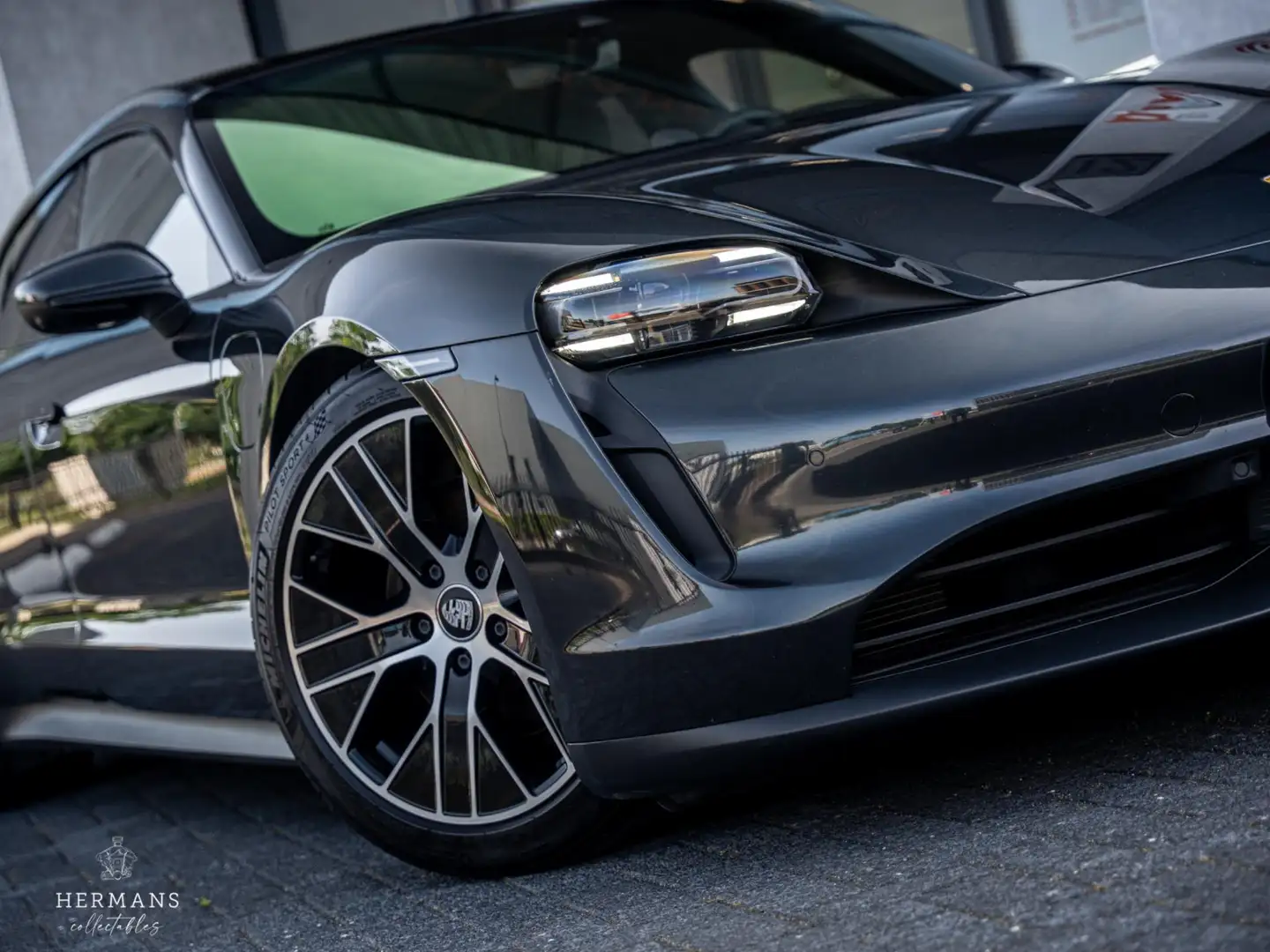 Porsche Taycan Sport Turismo 79 kWh / Org. NL / Sport-Chrono / BO Grigio - 2