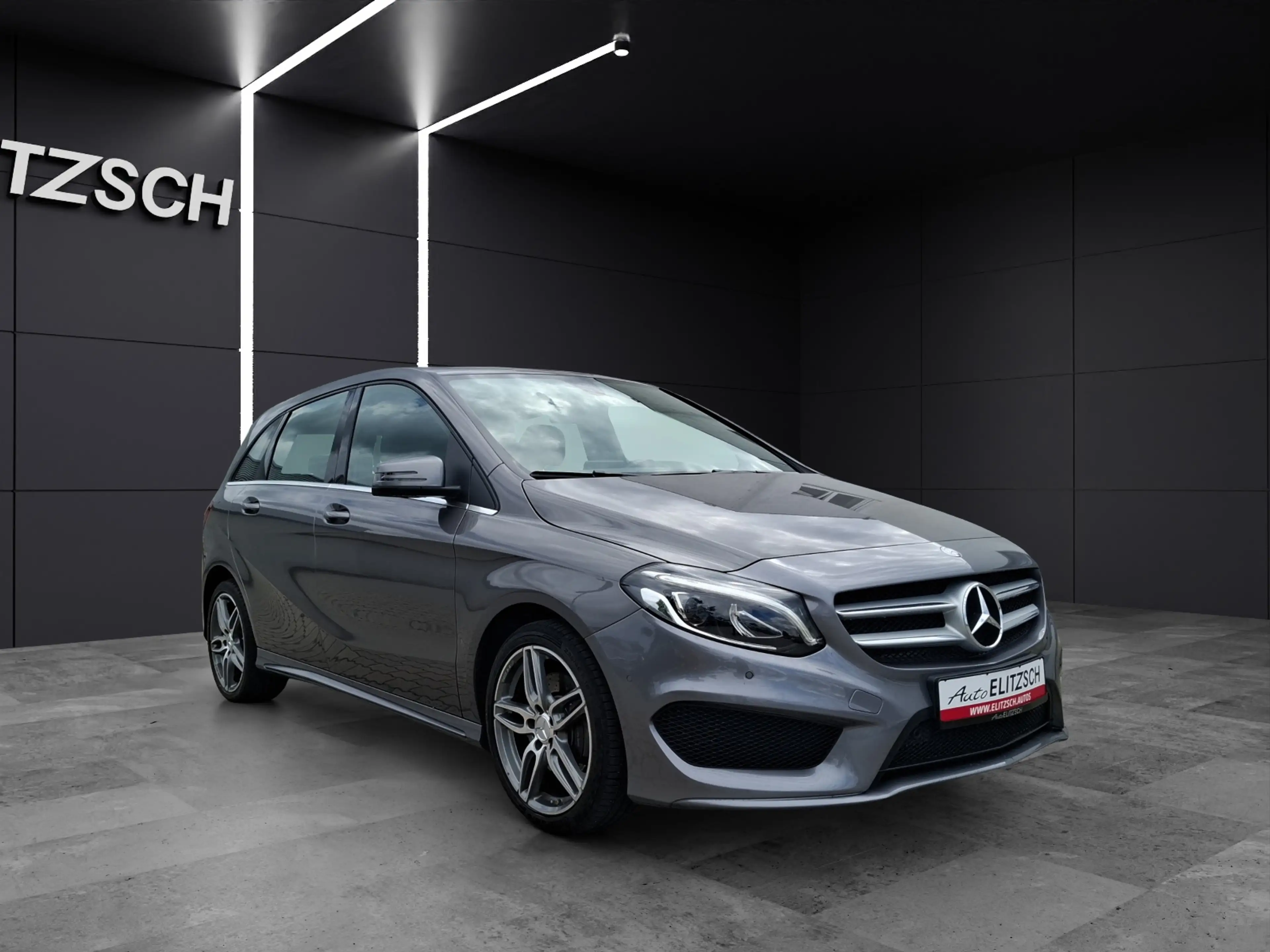 Mercedes-Benz B 220 AMG-Line 4Matic LED Navi SHZ GRA 18" — photo 7