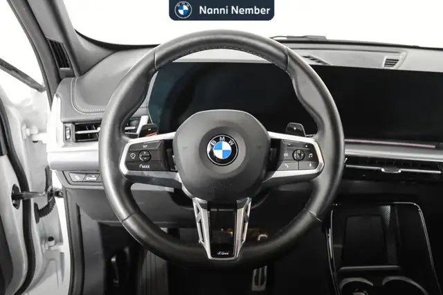 BMW X1 view 10