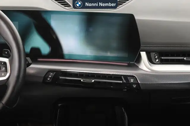 BMW X1 view 12
