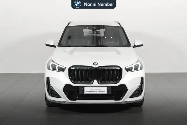 BMW X1 view 2