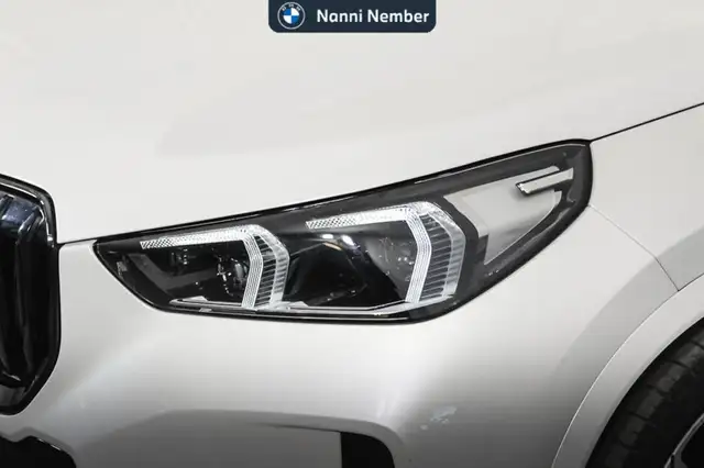 BMW X1 view 5